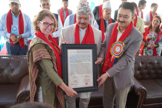 ग्लोबल फन्ड र सेभ द चिल्ड्रेनद्वारा लुम्बिनी प्रदेश जनस्वास्थ्य प्रयोगशाला भवन हस्तान्तरण